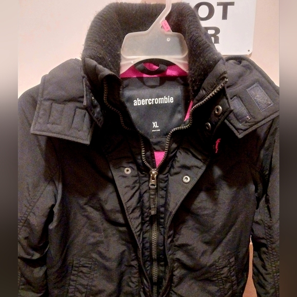 Abercrombie & Fitch Weather Warrior Winter Coat Size Youth XL  black / red - Picture 3 of 14